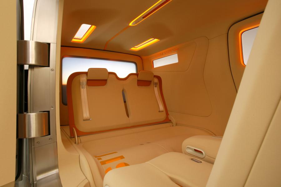  Ford SYNus Concept 2005 года  (фото 5 из 70)